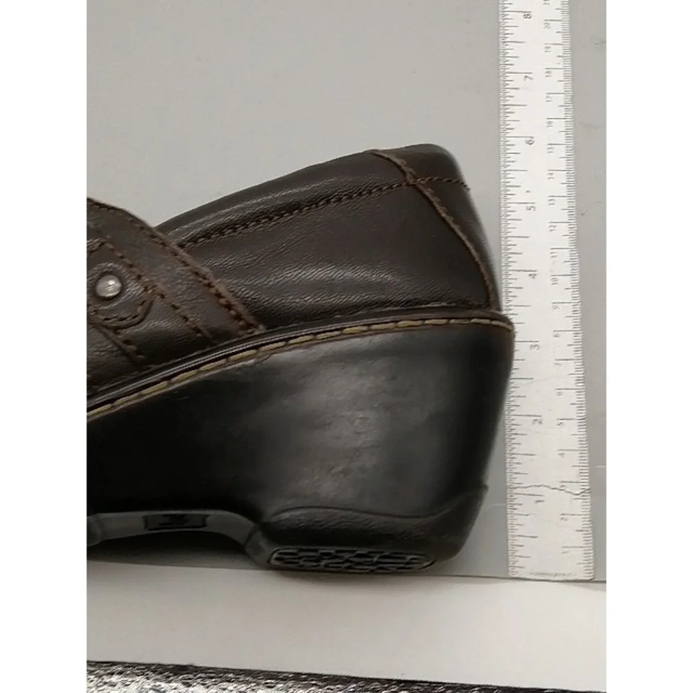 b.o.c. Shoes Loafers Womens Brown 7.5 Leather Clog Walking Comfort C78223